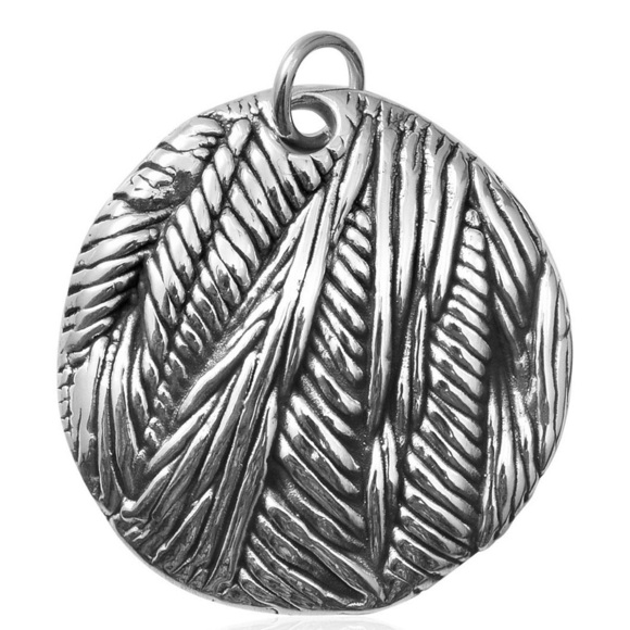 Silver Leaf Circle Pendant Sterling Silver 925